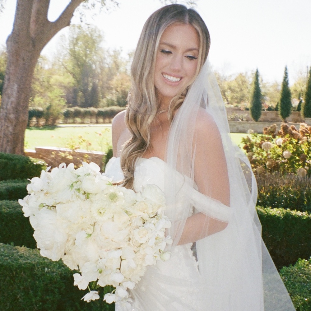 Meet your Posher, Emily